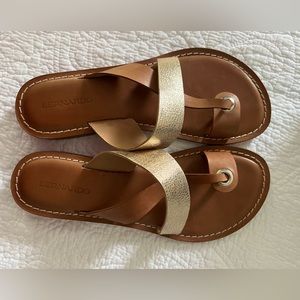 NIB Bernardo sandals